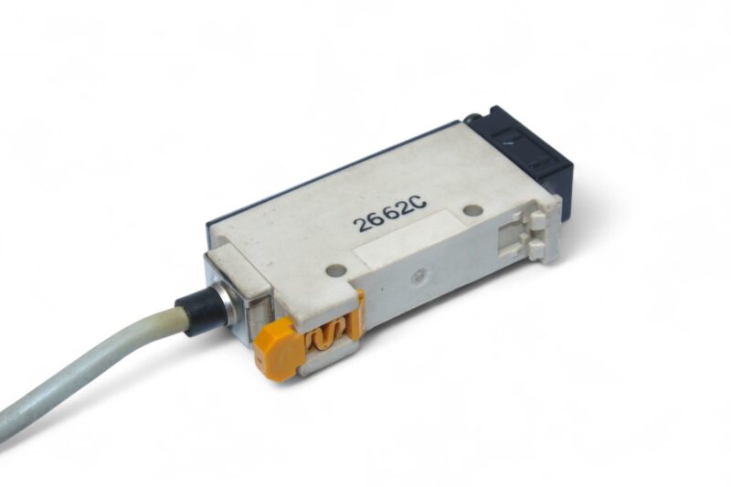 OMRON E3XR-CB4 PHOTOELECTRIC SENSOR – FIBER OPTIC AMPLIFIER - Image 5