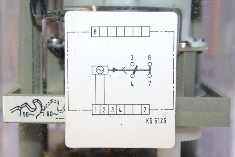 SCHLEICHER MZV 101F TIME RELAY 298312/1 0.3S…60h - Image 4
