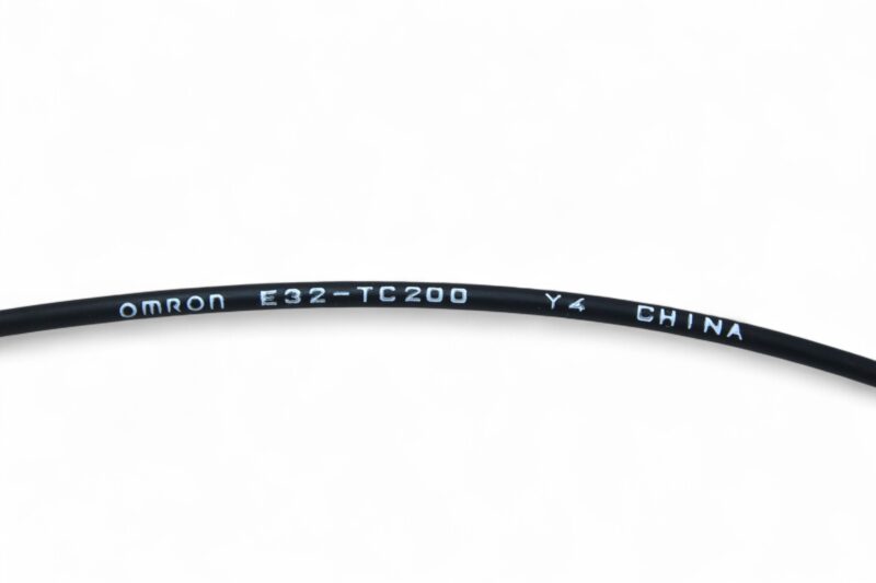 OMRON E32-TC200 FIBER-OPTIC THROUGH-BEAM SENSOR - Image 2