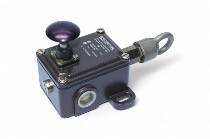 SCHMERSAL TQ 441-01-01YUR PULL-WIRE SWITCH - Image 4