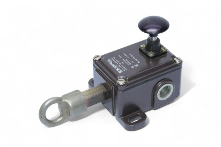 SCHMERSAL TQ 441-01-01YUR PULL-WIRE SWITCH