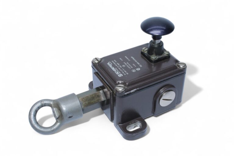 SCHMERSAL TQ 441-01-01YUR PULL-WIRE SWITCH
