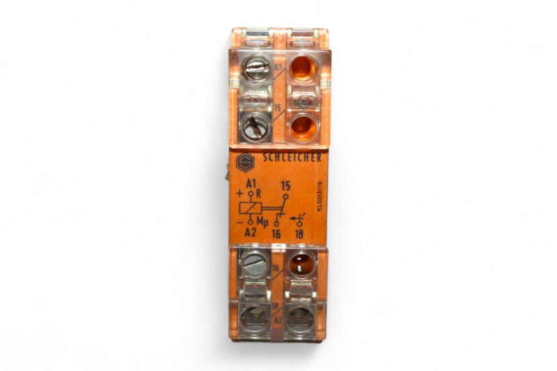 SCHLEICHER KSY 110 TIME RELAY 13503180-39 0.5s - Image 3