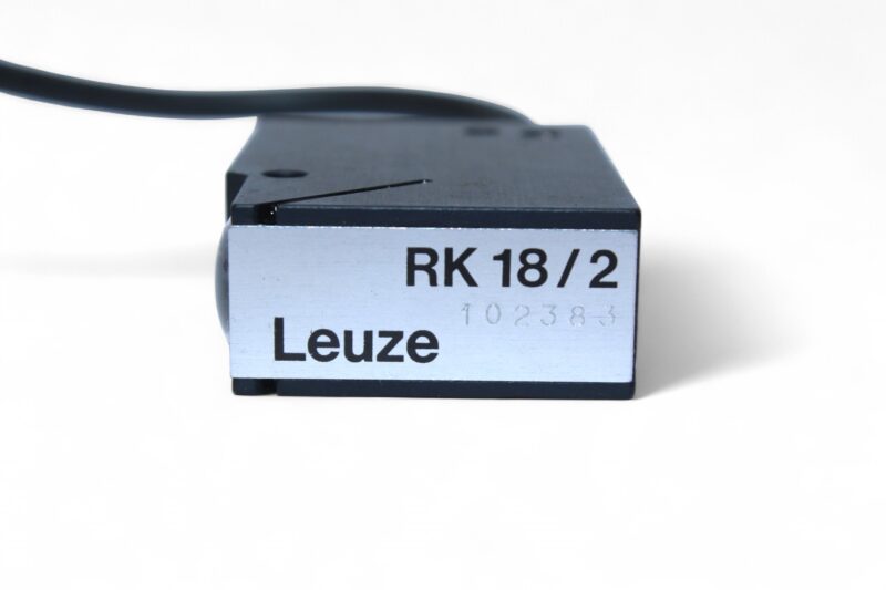 Leuze RK 18/2 Unpolarized retro-reflective photoelectric sensor 102383 - Image 3