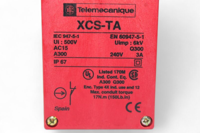 TELEMECANIQUE XCS-TA891 SAFETY SWITCH - Image 2