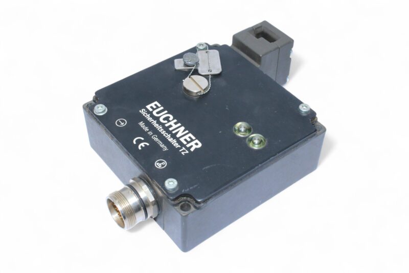 EUCHNER TZ2LE024RC18VAB SAFETY SWITCH - Image 6