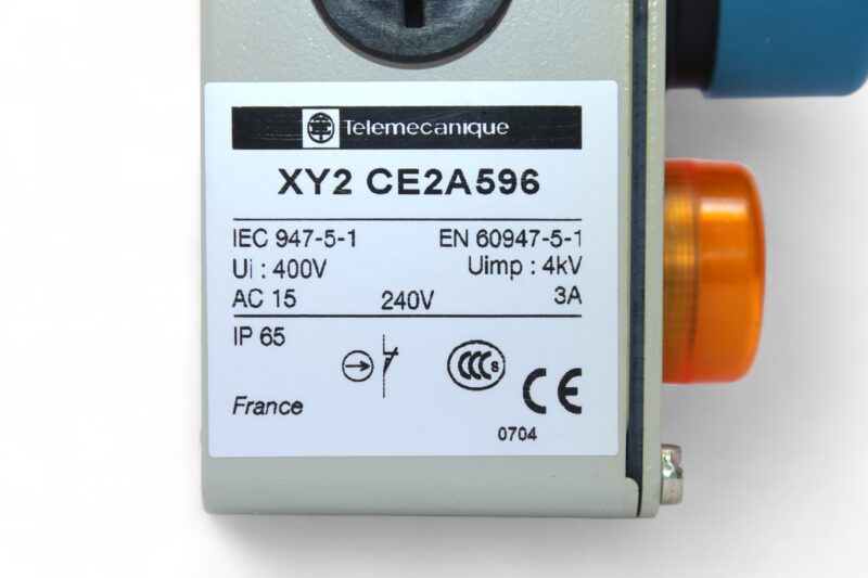TELEMECANIQUE XY2CE2A596 EMERGENCY STOP ROPE PULL SWITCH - Image 2