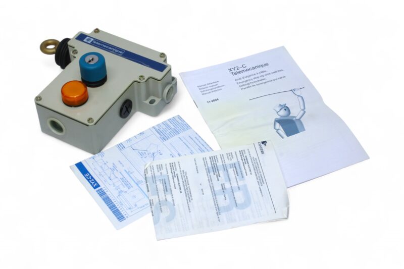 TELEMECANIQUE XY2CE2A596 EMERGENCY STOP ROPE PULL SWITCH