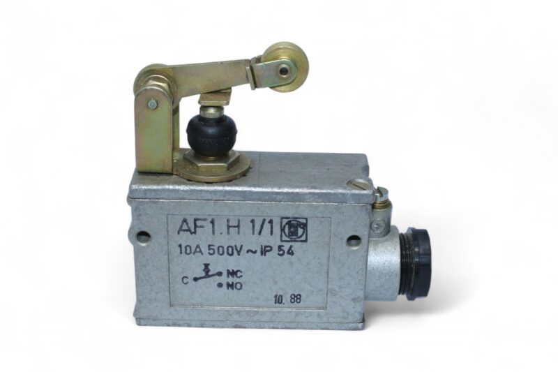 ROBOTRON AF1.H1/1 LIMIT SWITCH WITH ROLLER LEVER - Image 3