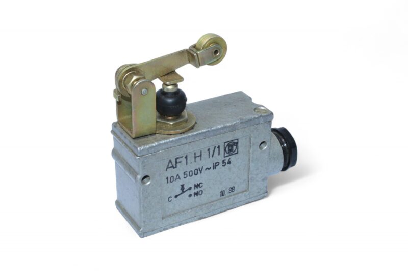 ROBOTRON AF1.H1/1 LIMIT SWITCH WITH ROLLER LEVER - Image 4