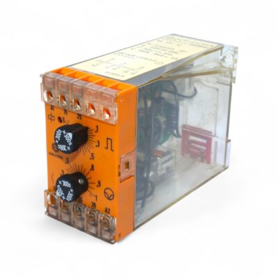 SCHLEICHER SPT 32 TIME RELAY 11300391 (300s/300s)