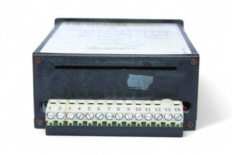 MESSTECHNIK P5.107.110B TEMPERATURE CONTROLLER - Image 4
