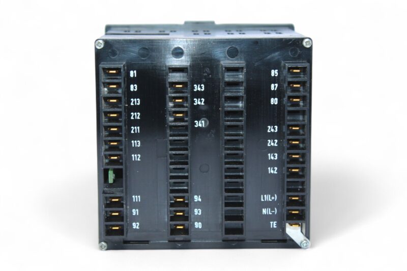 JUMO dTRON 04.1 COMPACT MICROPROCESSOR CONTROLLER 703030/50-001-000-00-001-01/061 - Image 5