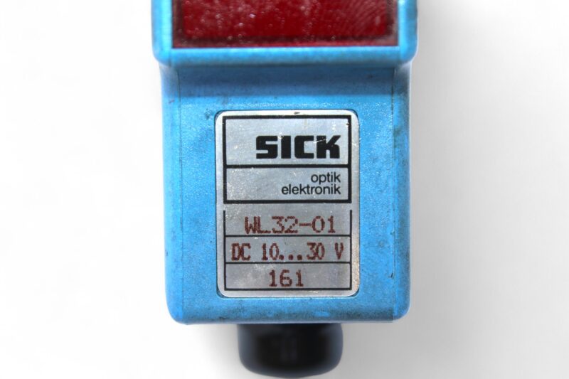 SICK WL32-01 Photoelectric Sensor - Image 2