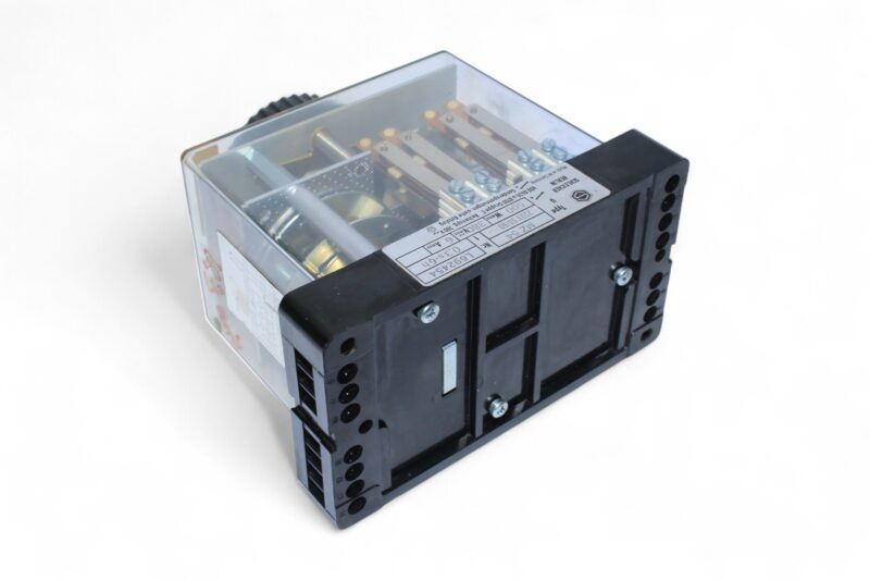 SCHLEICHER MZ 54 TIMER RELAY L692454 (0.3s…6h) - Image 7
