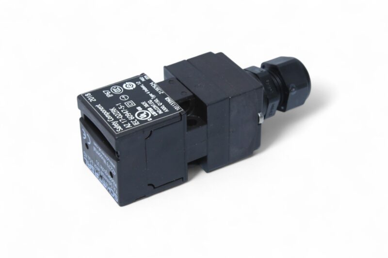 SCHMERSAL AZ 17-02ZRK SAFETY SWITCH 101133968 - Image 5