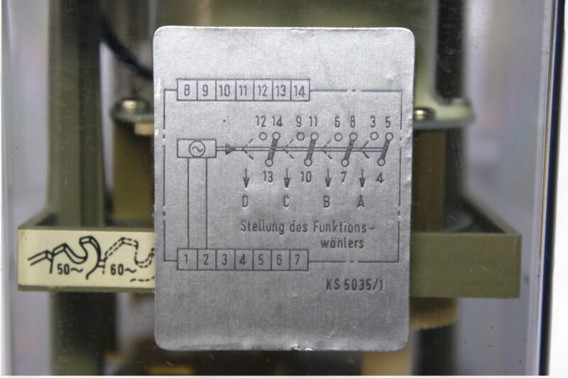 SCHLEICHER MZ 54 TIME RELAY 01111199-25 0.3S…60h - Image 4