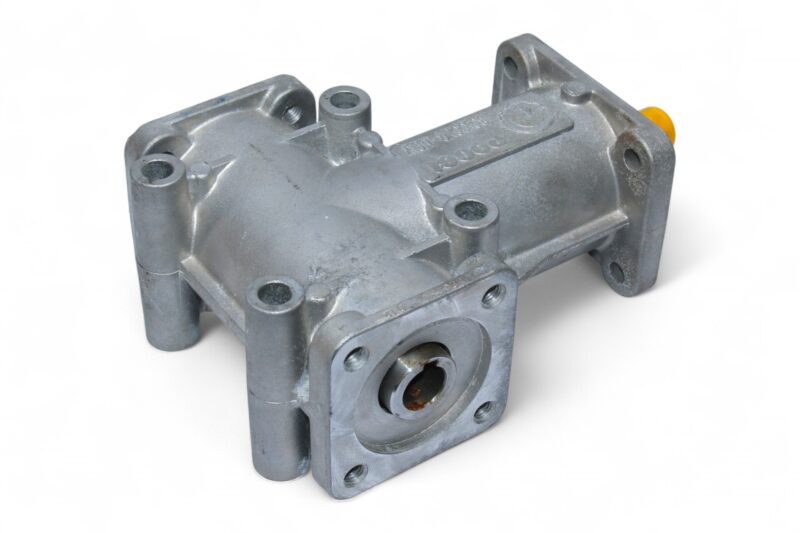POGGI A2028R1 1D12 RIGHT ANGLE GEARBOX i=1 - Image 3