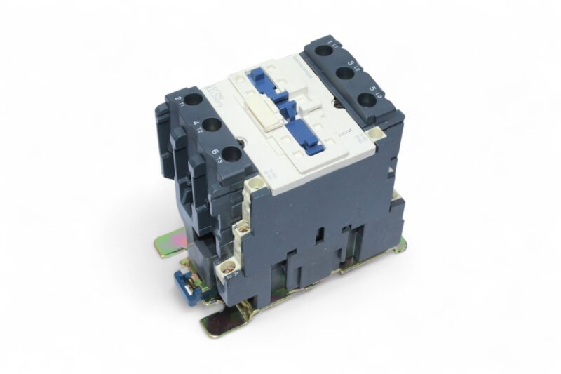 TELEMECANIQUE LC1 D40D7 CONTACTOR (18.5 Kw) - Image 6