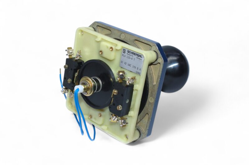SCHMERSAL HLU 110-4T JOYSTICK 1060073 - Image 6
