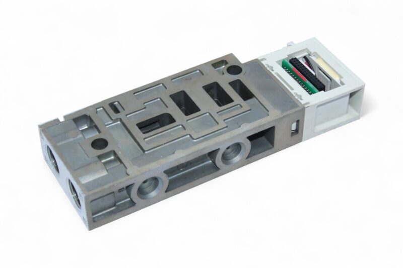 SMC VVQC4000-1A-D-03F MANIFOLD BLOCK