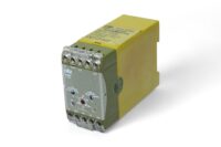 PILZ P1WP 1A 500V3AC SAFETY RELAY 490080