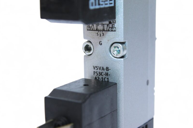 FESTO VSVA-B-P53C-H-A2-1C1 SOLENOID VALVE 546709 - Image 3