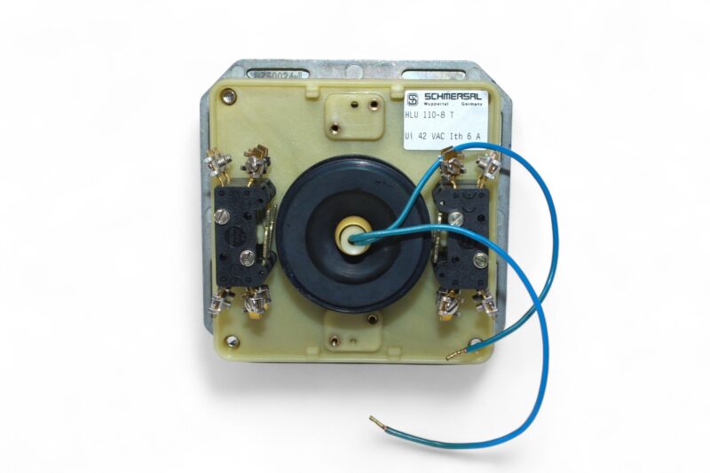 SCHMERSAL HLU 110-8T JOYSTICK 1060125 - Image 4