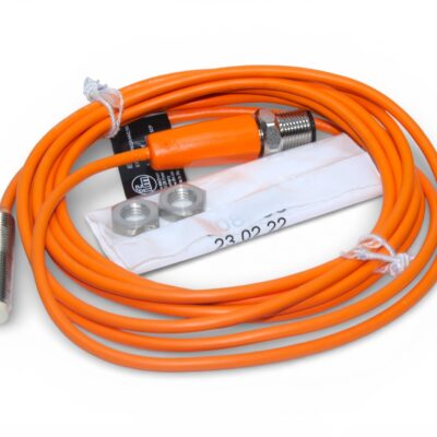 IFM IE5408 INDUCTIVE SENSOR IEB3003-BPKG/V41/2,5M/US/RT