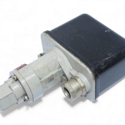 SIEMENS 6KC3 10 PRESSURE SWITCH