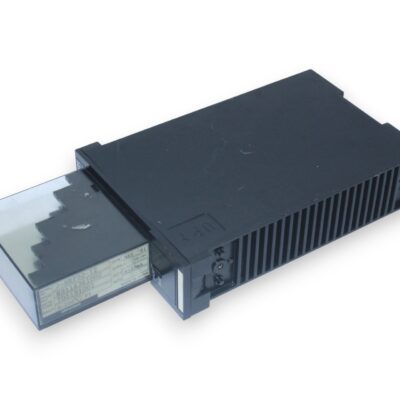 YAMATAKE J-SRP50-12 CONTROLLER