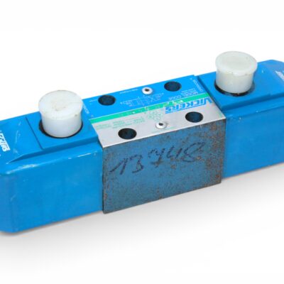VICKERS DG4V 3S 6C VM U SA5 60 SOLENOID OPERATED DIRECTIONAL VALVE