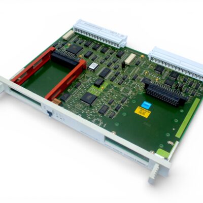 SIEMENS 6ES5 524-3UA15 COMMUNICATIONS PROCESSOR UNIT