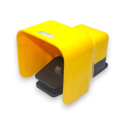 PNEUMAX 214.32.10/1 PNEUMATIC FOOT OPERATED PEDAL SWITCH