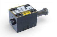 PARKER D-3W-20-B-NN-18 DIRECTIONAL CONTROL VALVE WITH OUT COIL