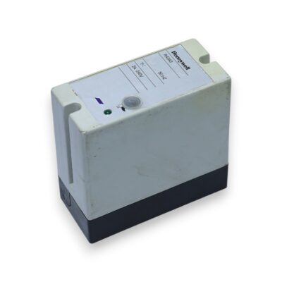 HONEYWELL R4343E1014 FLAME DETECTOR RELAY