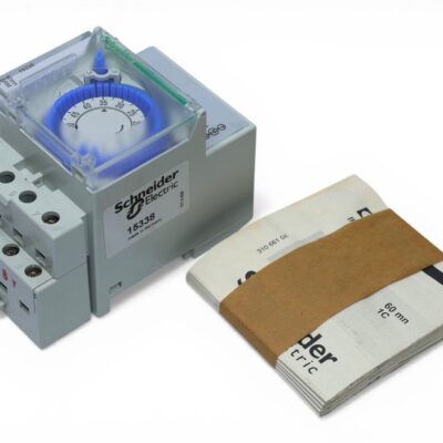 SCHNEIDER 15338 TIME SWITCH IH 1P 60 min SRM