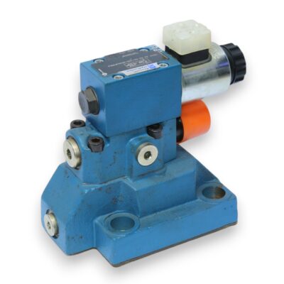 REXROTH R900923938 PRESSURE RELIEF VALVE DBW30B2-5X/200-6EG24N9K4