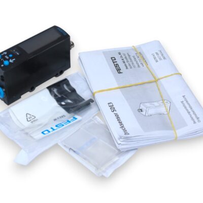 FESTO SDE3-V1D-B-WQ4-2P-M8 Pressure sensor 568664