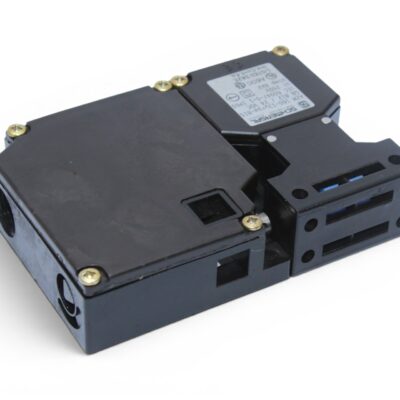 SCHMERSAL AZM 160-13YRPA-B1S SAFETY INTERLOCK SWITCH 24VDC