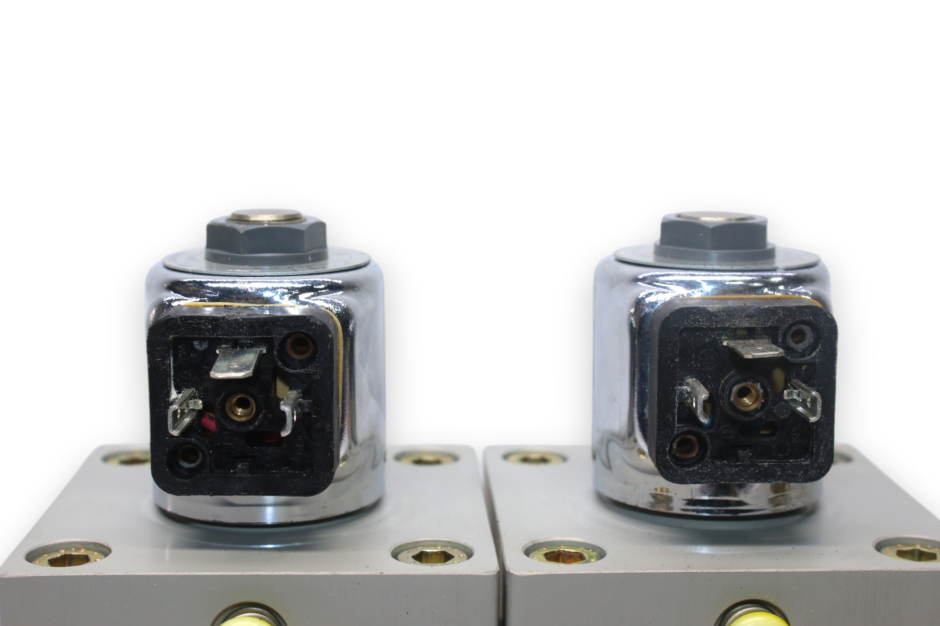 EUGEN SEITZ AG 1030 SOLENOID VALVE - Image 4
