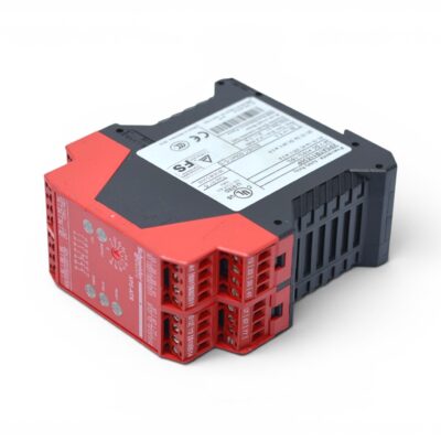 SCHNEIDER XPSATR11530P SAFETY RELAY