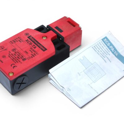 TELEMECANIQUE XCS-TA792 SAFETY SWITCH