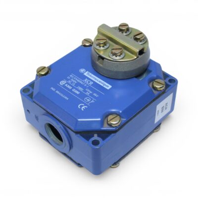 Telemecanique XCRE58 Limit switch