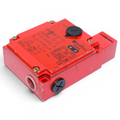 TELEMECANIQUE XCS-E7311 SAFETY SWITCH