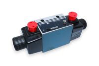 BOSCH 0 810 001 430 DIRECTIONAL CONTROL VALVE 081WV10P1V101WS220/50B0