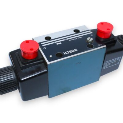 BOSCH 0 810 001 430 DIRECTIONAL CONTROL VALVE 081WV10P1V101WS220/50B0