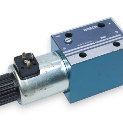 BOSCH 0 810 001 804 DIRECTIONAL CONTROL VALVE 081WV10P1V1033WS024/00D0