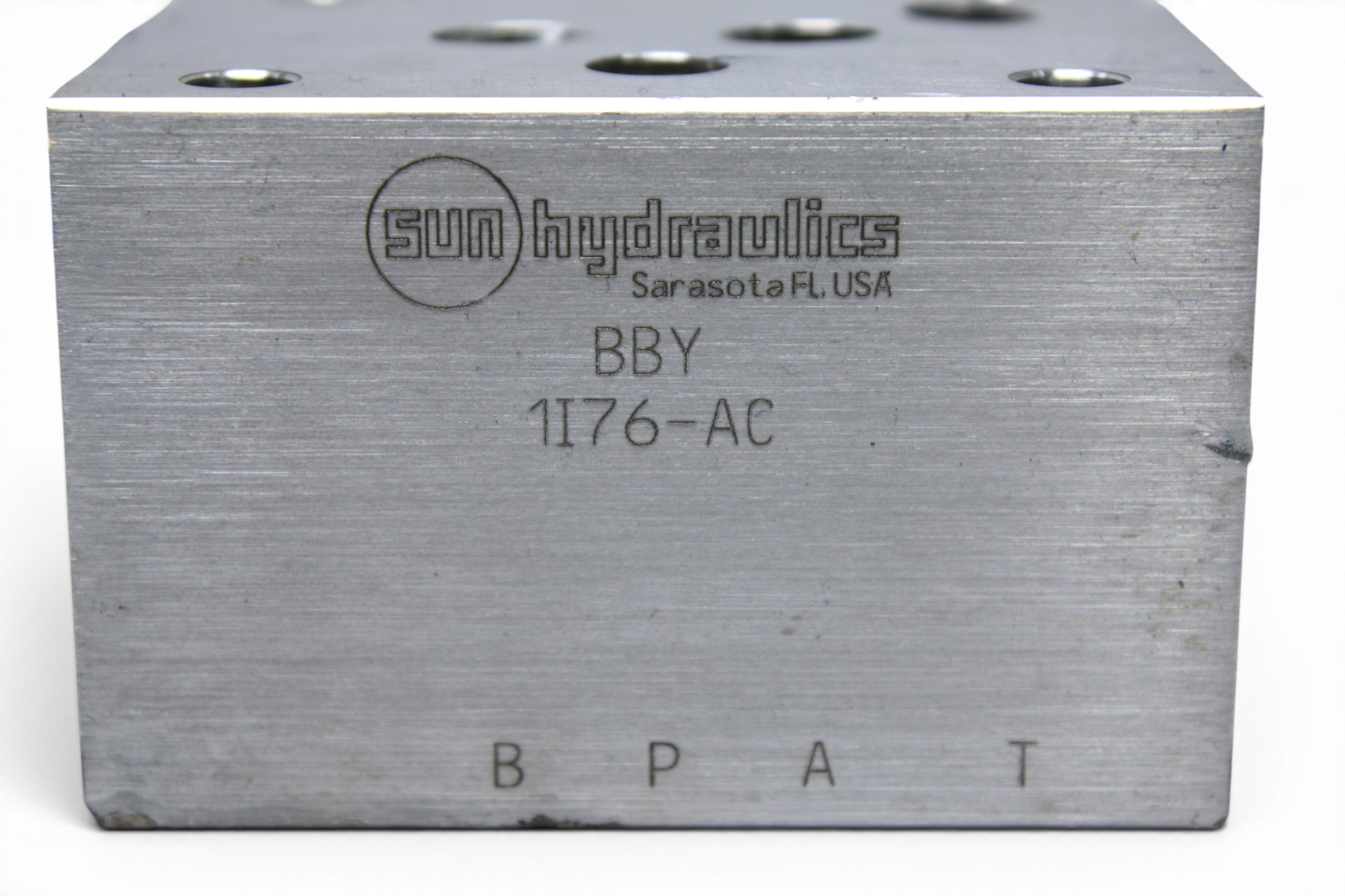 SUN HYDRAULIC BBY 1I76-AC MANIFOLD BLOCK - Image 2