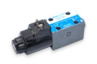 TOKYO KEIKI DG4V-3-2B-M-U7-H-52-K DIRECTIONAL CONTROL VALVE